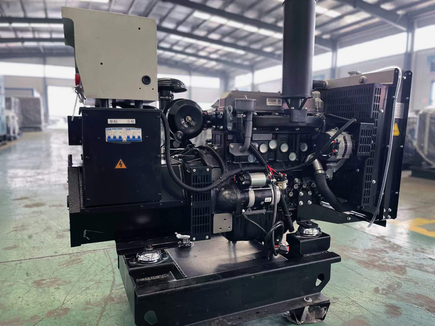 莫力达瓦如何降低电感性负载对发电机的影响？