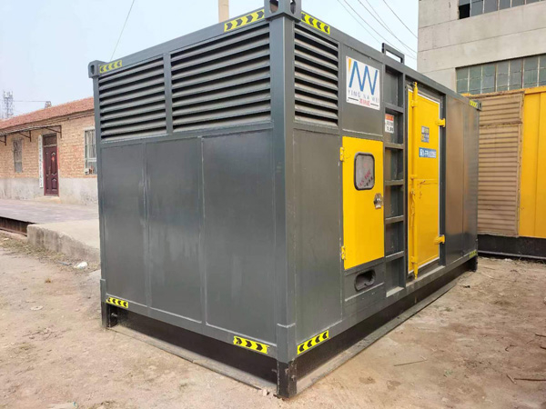 莫力达瓦柴油发电机输出电流大小是有什么决定的？