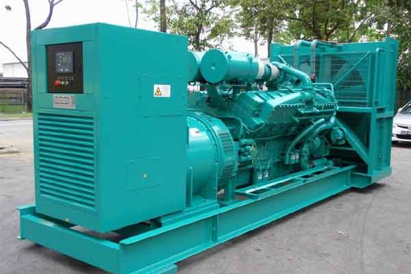 莫力达瓦柴油发电机组电压不稳定怎样维修？