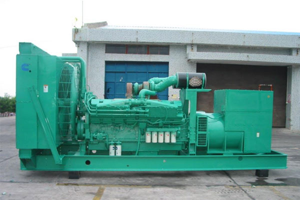 莫力达瓦工厂发电机应急发电时如何更准确地检查发电机状态？