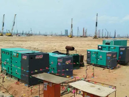 莫力达瓦如何检查和清洗空气滤清器？