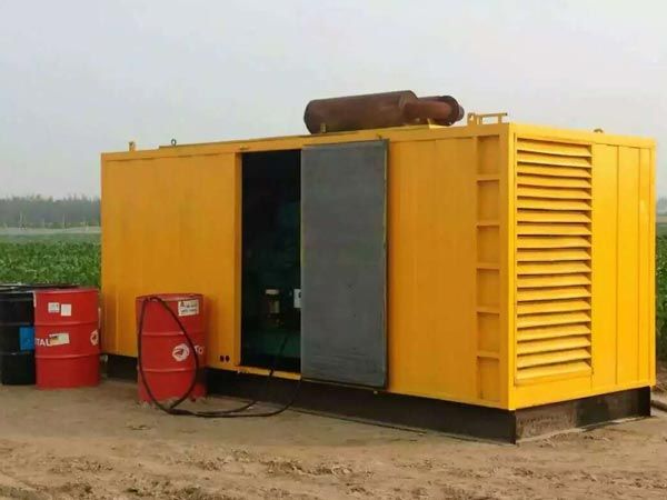 莫力达瓦安装新的水冷式机油散热器密封件有哪些注意事项？